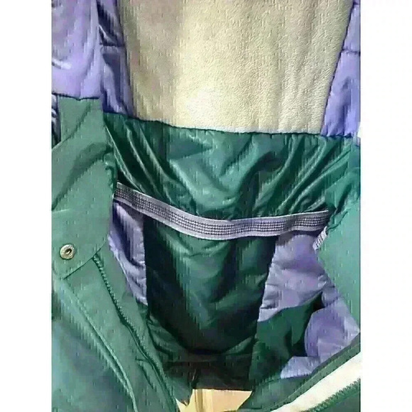 Champion Girls hooded ski or snowboard jacket Kid size XL (14-16) - Picture 8 of 11